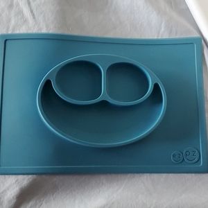 Ezpz happy mat blue